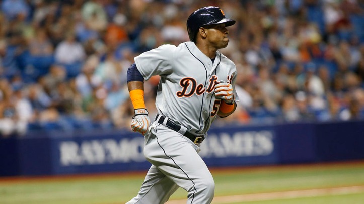 ST. PETERSBURG, FL - JULY 28:  Yoenis Cespedes #52 of the Detroit Tigers rounds the bases after hitting a home run off of pitcher Jake Odorizzi #23 of the Tampa Bay Rays during the fourth inning of a game on July 28, 2015 at Tropicana Field in St. Petersburg, Florida.  (Photo by Brian Blanco/Getty Images)